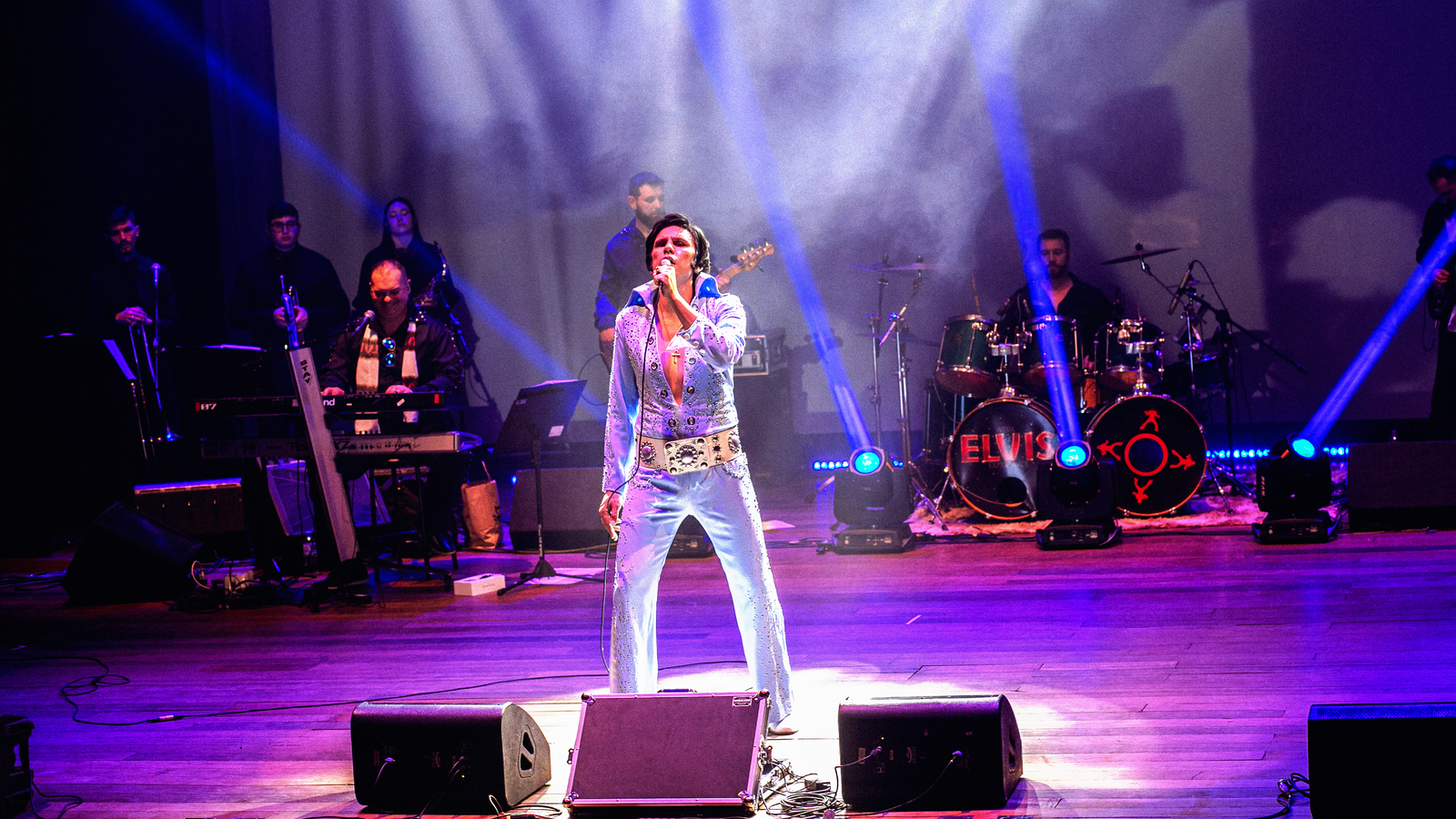 “VIVA ELVIS EXPERIENCE": Tributo a Elvis Presley chega a BH em única apresentação