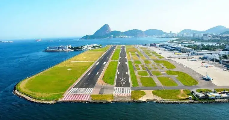 CONEXÃO DOS AEROPORTOS GALEÃO E SANTOS DUMONT: RJ lança licitação para conectar os aeroportos por barcas